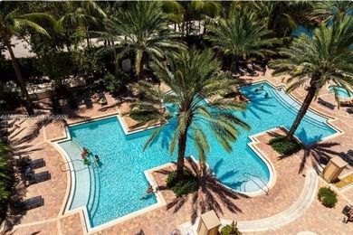 Beach Condo For Sale in Sunny Isles Beach, Florida