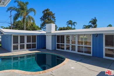 Beach Home For Sale in Rancho Palos Verdes, California