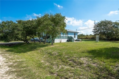 Beach Home For Sale in Rockport, Texas