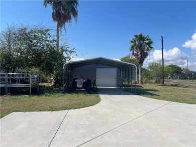 Beach Home For Sale in Bayside, Texas