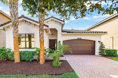 Beach Home Active Under Contract in Delray Beach, Florida