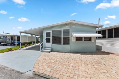 Beach Home For Sale in Bradenton, Florida