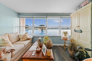 Beach Condo For Sale in Boynton Beach, Florida