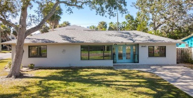 Beach Home Sale Pending in Gulfport, Florida