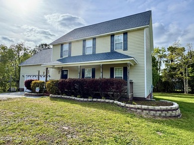 Beach Home For Sale in Morehead City, North Carolina