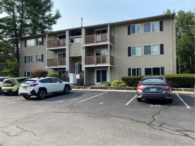 Beach Condo Sale Pending in Cranston, Rhode Island