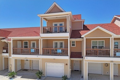 Beach Townhome/Townhouse For Sale in Port Aransas, Texas