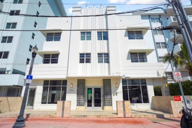 Beach Condo For Sale in Miami Beach, Florida