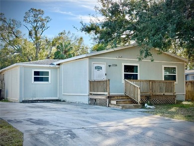 Beach Home Sale Pending in St. Petersburg, Florida