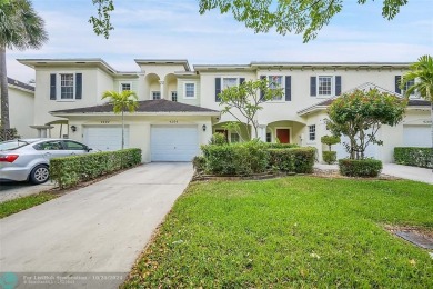 Beach Townhome/Townhouse For Sale in Lake Worth, Florida