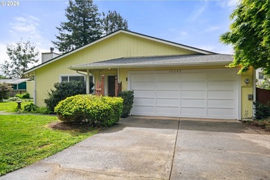 Beach Home For Sale in Brookings, Oregon