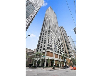 Beach Condo For Sale in Chicago, Illinois