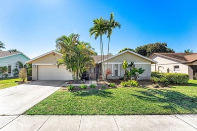 Beach Home Sale Pending in Boynton Beach, Florida
