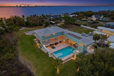Beach Home For Sale in Jensen Beach, Florida