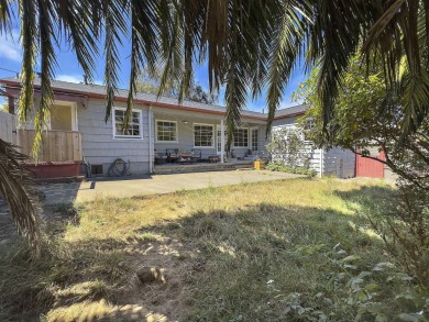 Beach Home For Sale in Eureka, California