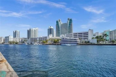 Beach Condo For Sale in Hallandale Beach, Florida