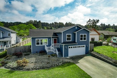 Beach Home For Sale in Eureka, California