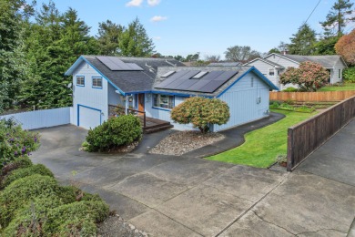 Beach Home For Sale in Eureka, California