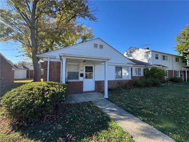 Beach Condo For Sale in Euclid, Ohio