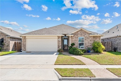 Beach Home For Sale in Corpus Christi, Texas