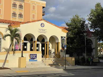 Beach Home For Sale in Lake Worth Beach, Florida