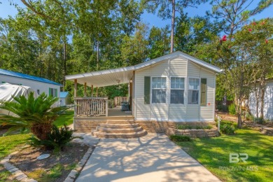 Beach Home For Sale in Elberta, Alabama