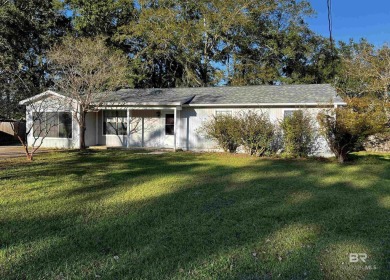 Beach Home For Sale in Foley, Alabama