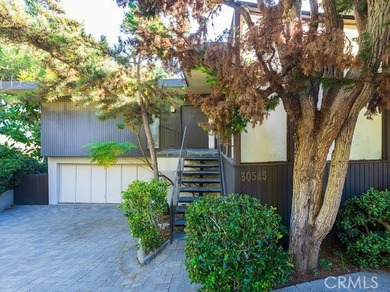 Beach Home Sale Pending in Rancho Palos Verdes, California