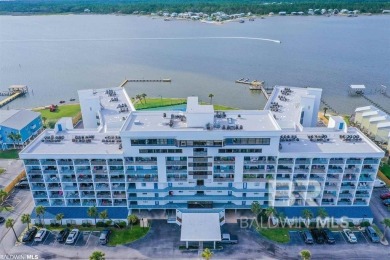 Beach Home For Sale in Gulf Shores, Alabama