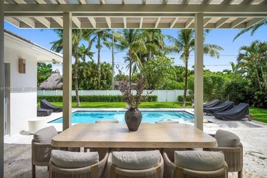 Beach Home For Sale in Hollywood, Florida