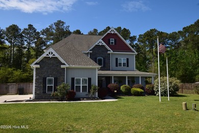 Beach Home For Sale in Hubert, North Carolina