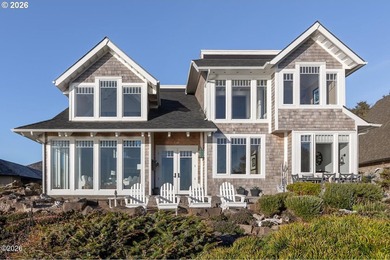 Beach Home For Sale in Depoe Bay, Oregon