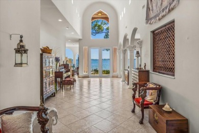 Beach Home For Sale in Mary Esther, Florida
