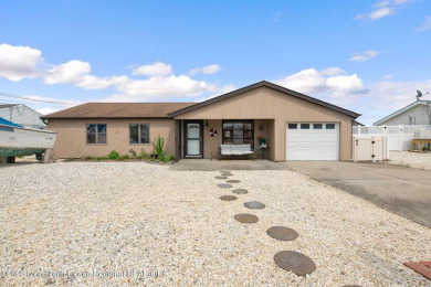 Single Family Residence, Ranch - Waretown, NJ On an extra wide - Beach Home for sale in Waretown, New Jersey on Beachhouse.com