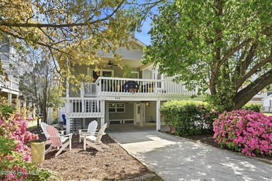 Beach Home For Sale in Carolina Beach, North Carolina
