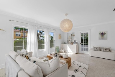 Beach Home For Sale in West Palm Beach, Florida