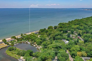 Beach Home For Sale in Southampton, New York