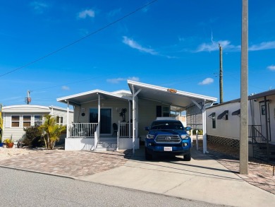 Beach Home For Sale in Bradenton, Florida