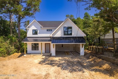 Beach Home For Sale in Emerald Isle, North Carolina