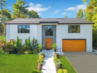 Beach Home Sale Pending in Great Neck, New York