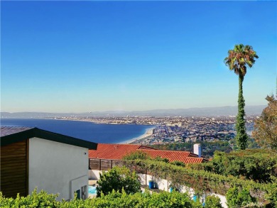 Beach Home For Sale in Palos Verdes Estates, California