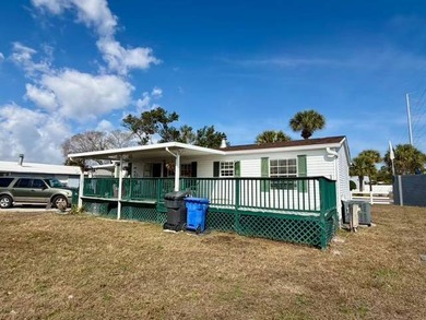 Beach Home For Sale in Tampa, Florida