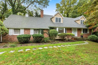 Beach Home Sale Pending in Stony Brook, New York