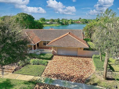 Beach Home For Sale in Boca Raton, Florida