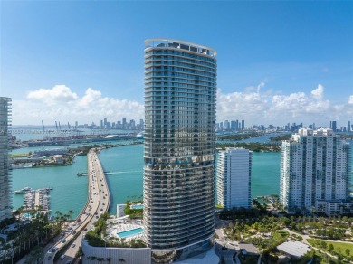 Beach Condo For Sale in Miami Beach, Florida