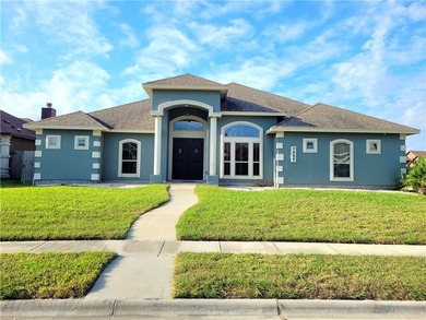 Beach Home For Sale in Corpus Christi, Texas