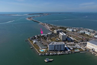 Beach Condo For Sale in Dunedin, Florida