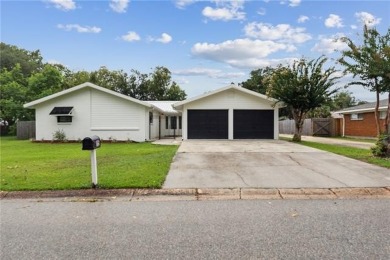 Beach Home For Sale in Long Beach, Mississippi