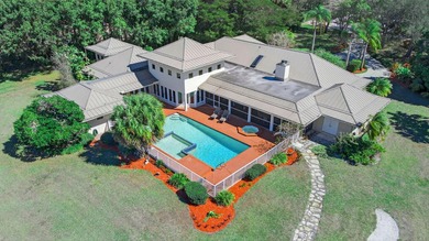 Beach Home For Sale in Palm Beach Gardens, Florida