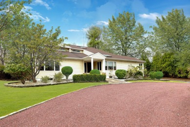 Beach Home For Sale in Sag Harbor, New York